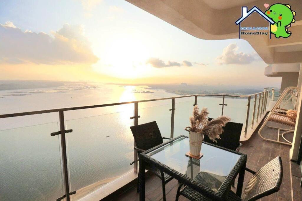 Pangsapuri 4br High Floor Unblock Seaview Danga Bay Lovell By Gdragon *